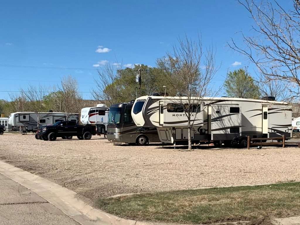 Deluxe back-in RV site - Silver Sage RV Park
